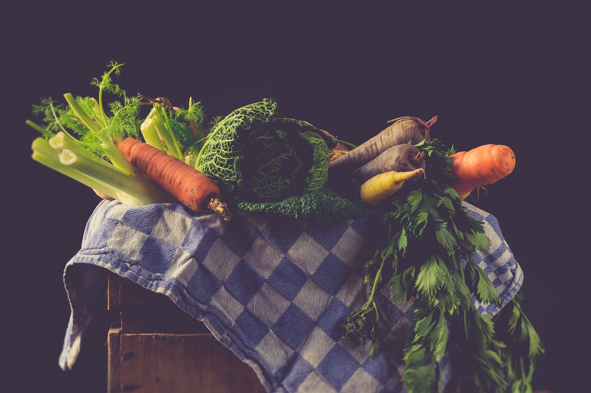 Il cibo dell'uomo. La via della salute tra conoscenza scientifica